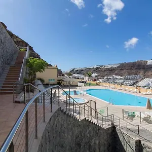 https://las-brisas-de-puerto-mogan.in-canary-islands.com